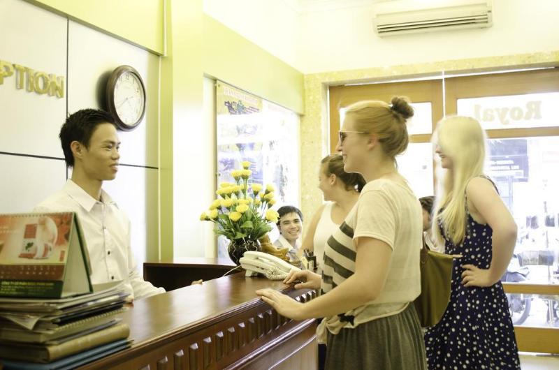 Hanoi Blue Moon Hotel Esterno foto