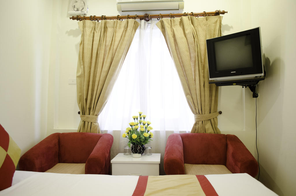 Hanoi Blue Moon Hotel Esterno foto