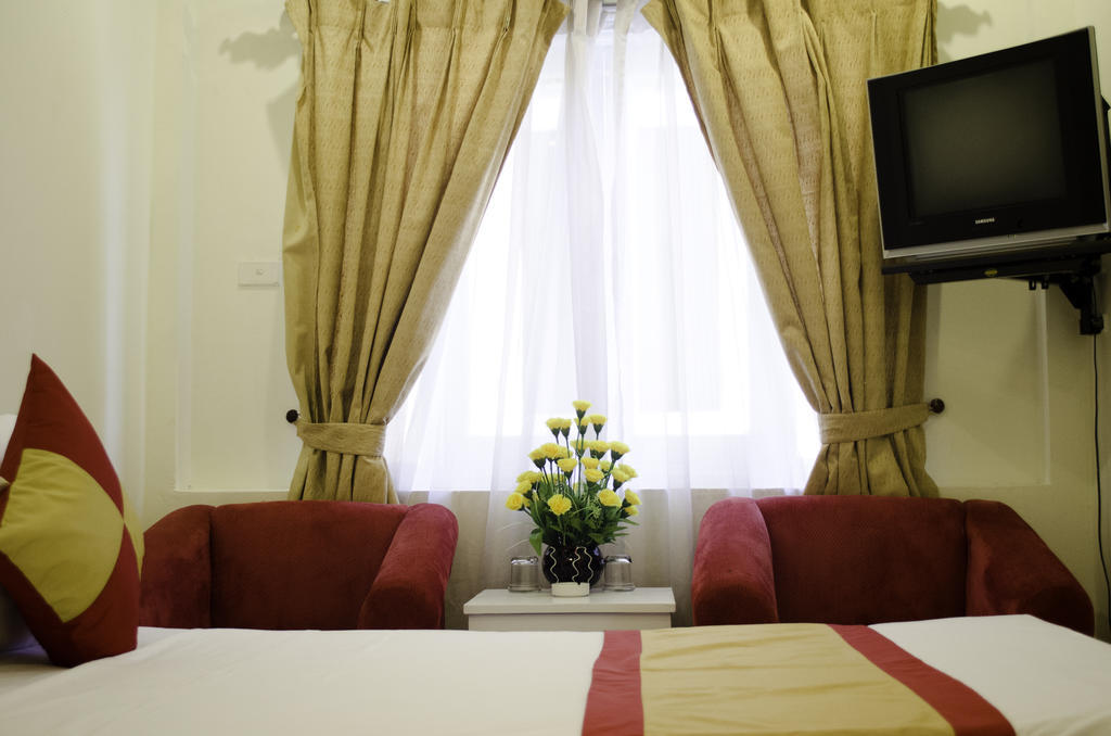 Hanoi Blue Moon Hotel Esterno foto