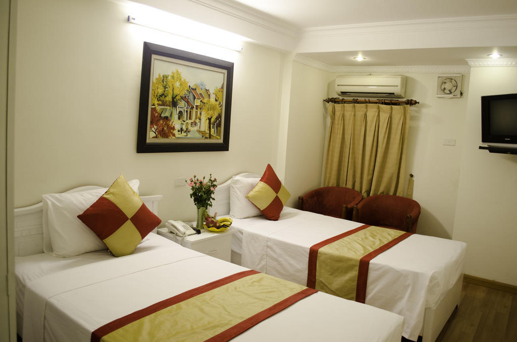 Hanoi Blue Moon Hotel Esterno foto